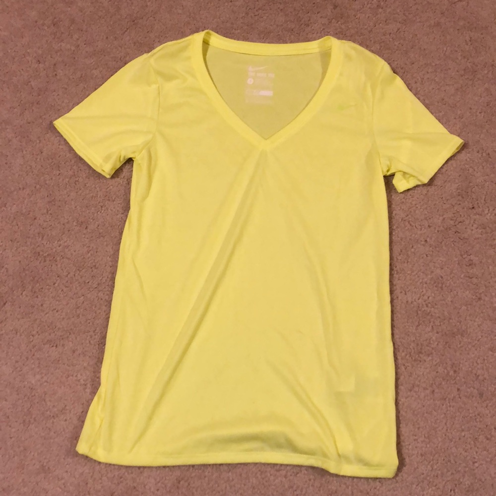 ⚡️Nike short sleeve shirt⚡️